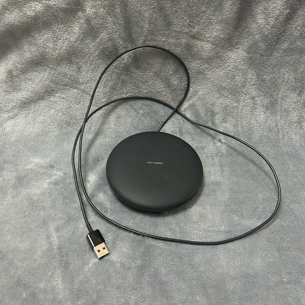 Samsung EP-PG950 Fast Charger Convertible Wireless Charging Stand Pad